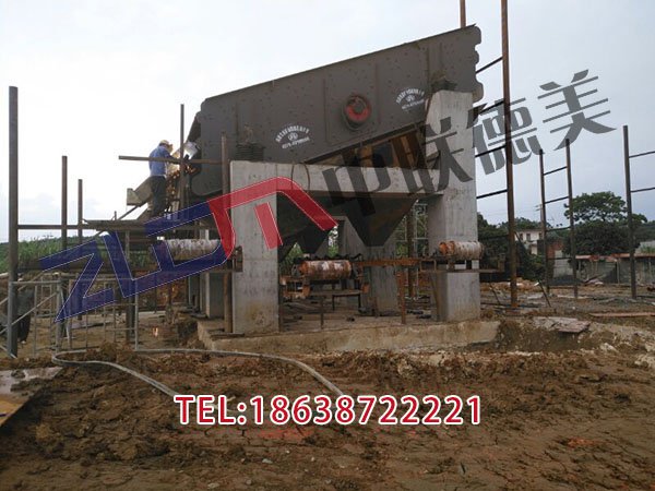 湖南矿山移动破碎站器