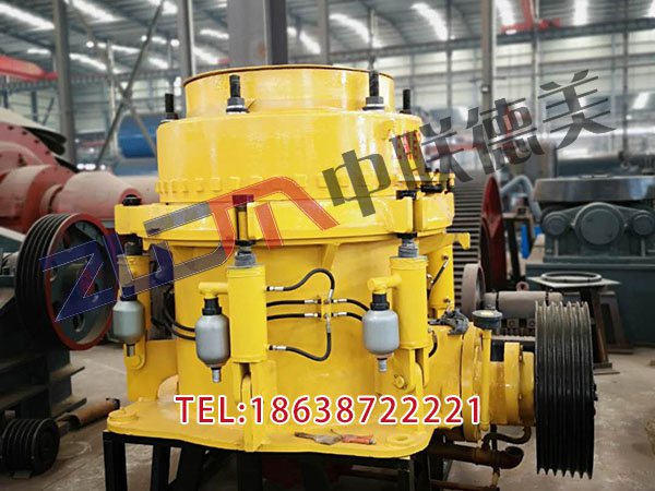 四川石块移动破碎机介绍