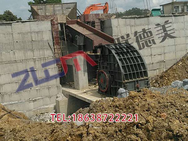 上海斗式移动破碎机大概需要多少钱