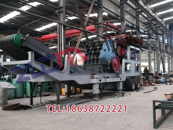 山西锤式移动破碎站视频